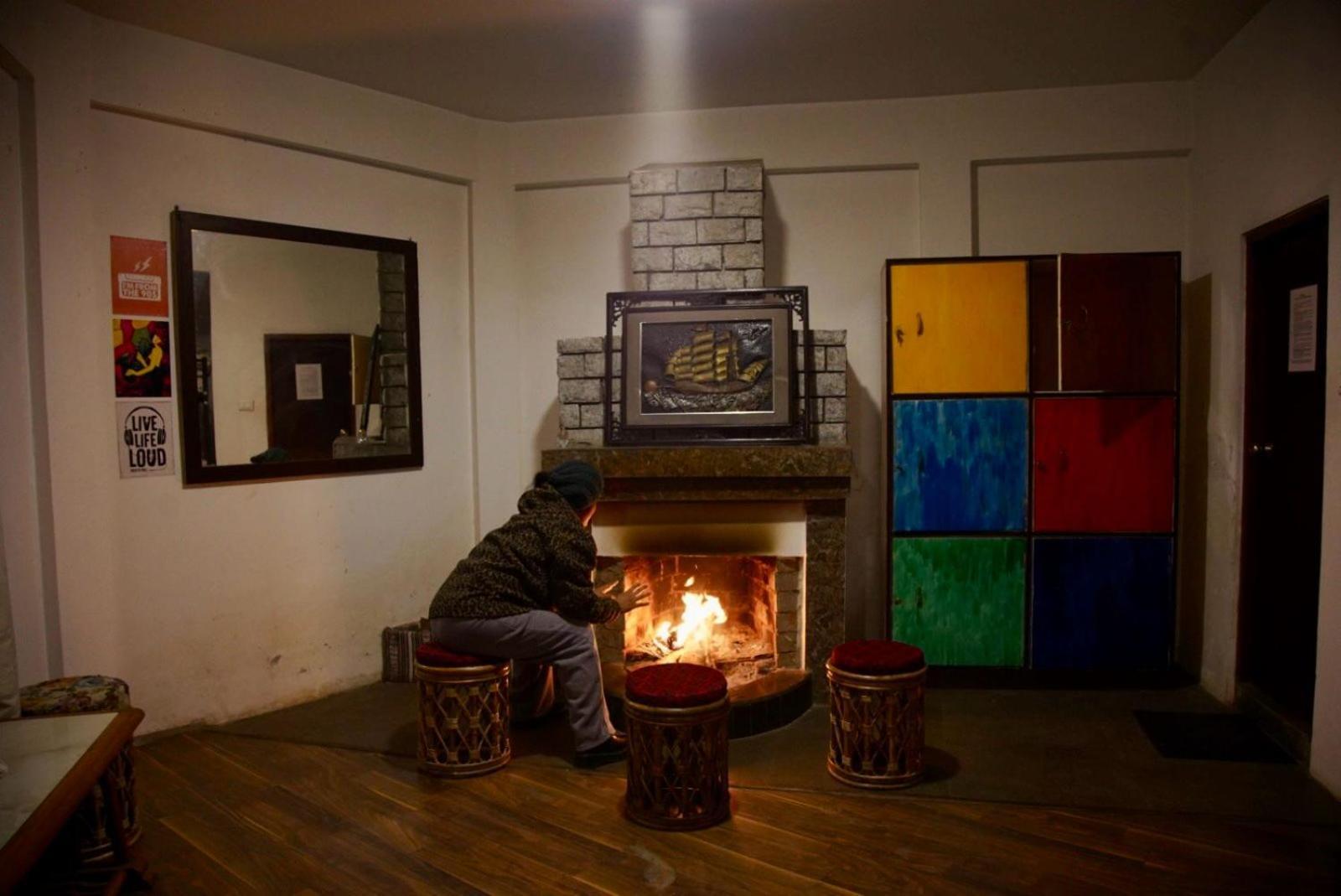 Backpackers Den Hostel Gangtok Exterior photo